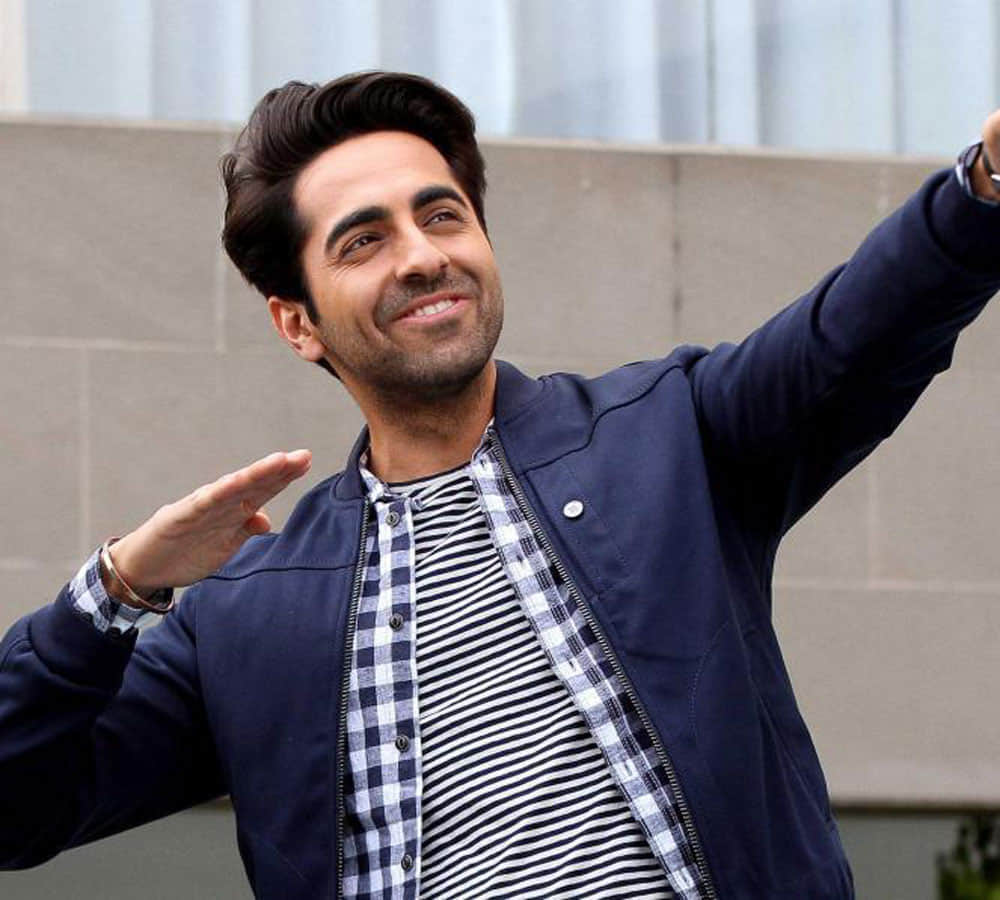 Congratulations 3 lines together with Ayushmann's line Indoor sign