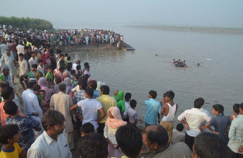 Boat sank in the river, 19 dead