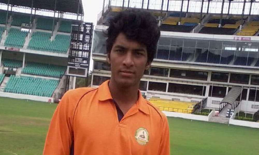 Akshay Karnewar is an ambidextrous bowler with the same amount of quality with both his hands