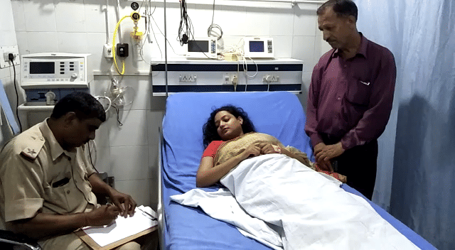 Husband first demands dowry and threat