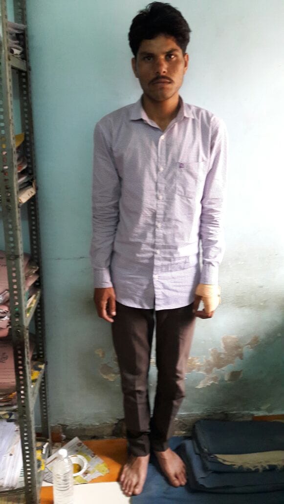 The girl student wrote- I had gone astray Dad, killing him and committed sucide 