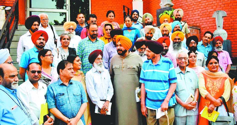 punjab minister navjot sidhu projects for literature development
