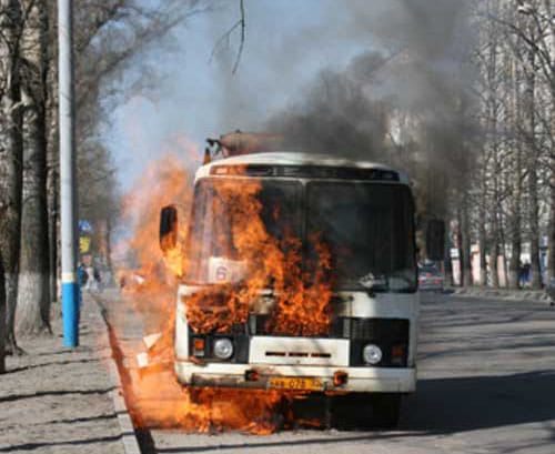Two people dead after a bus caught fire when a high-tension wire fell on it-in Sri Ganganagar