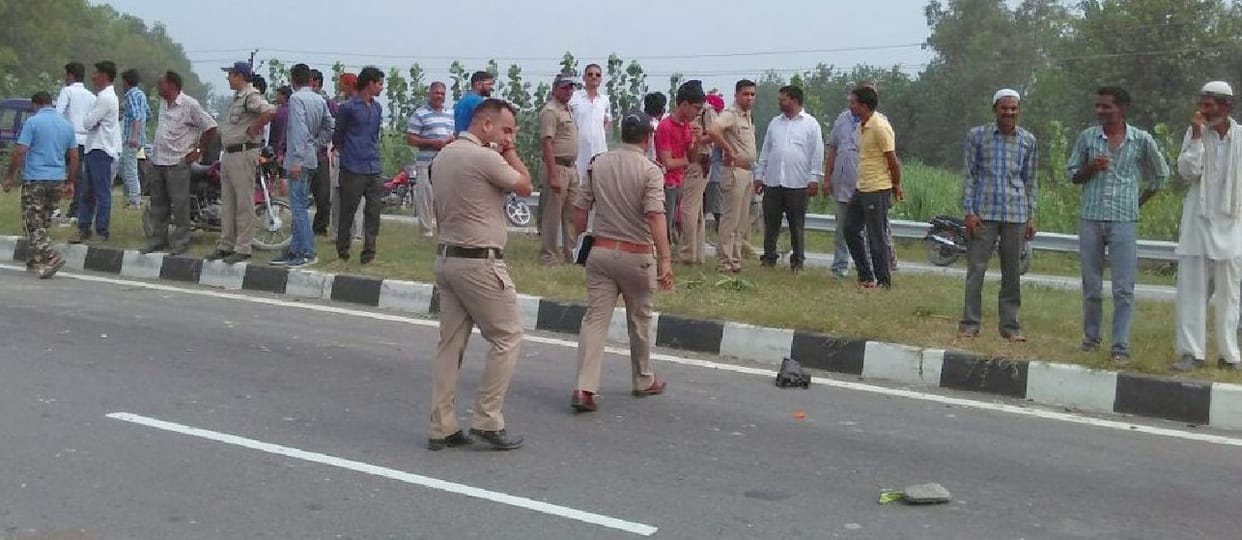  two died in an accident in bazpur 