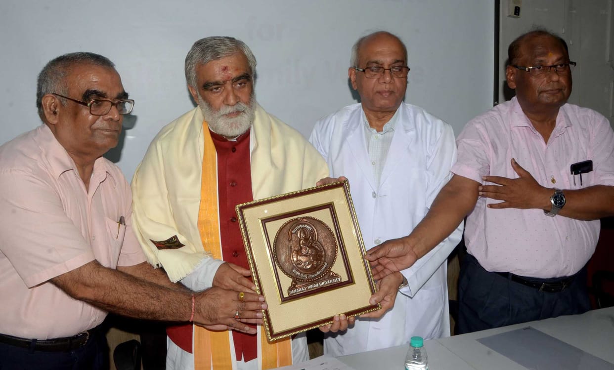 central minister  ashwini kumar choubey visit varanasi