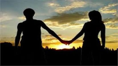 Girlfriend jumped in the well while fighting a boyfriend in Kaushambi