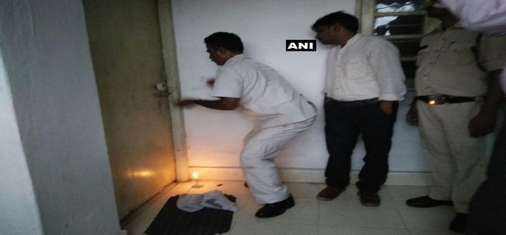 Administration seals JDU office in Professors Colony in bhopal 