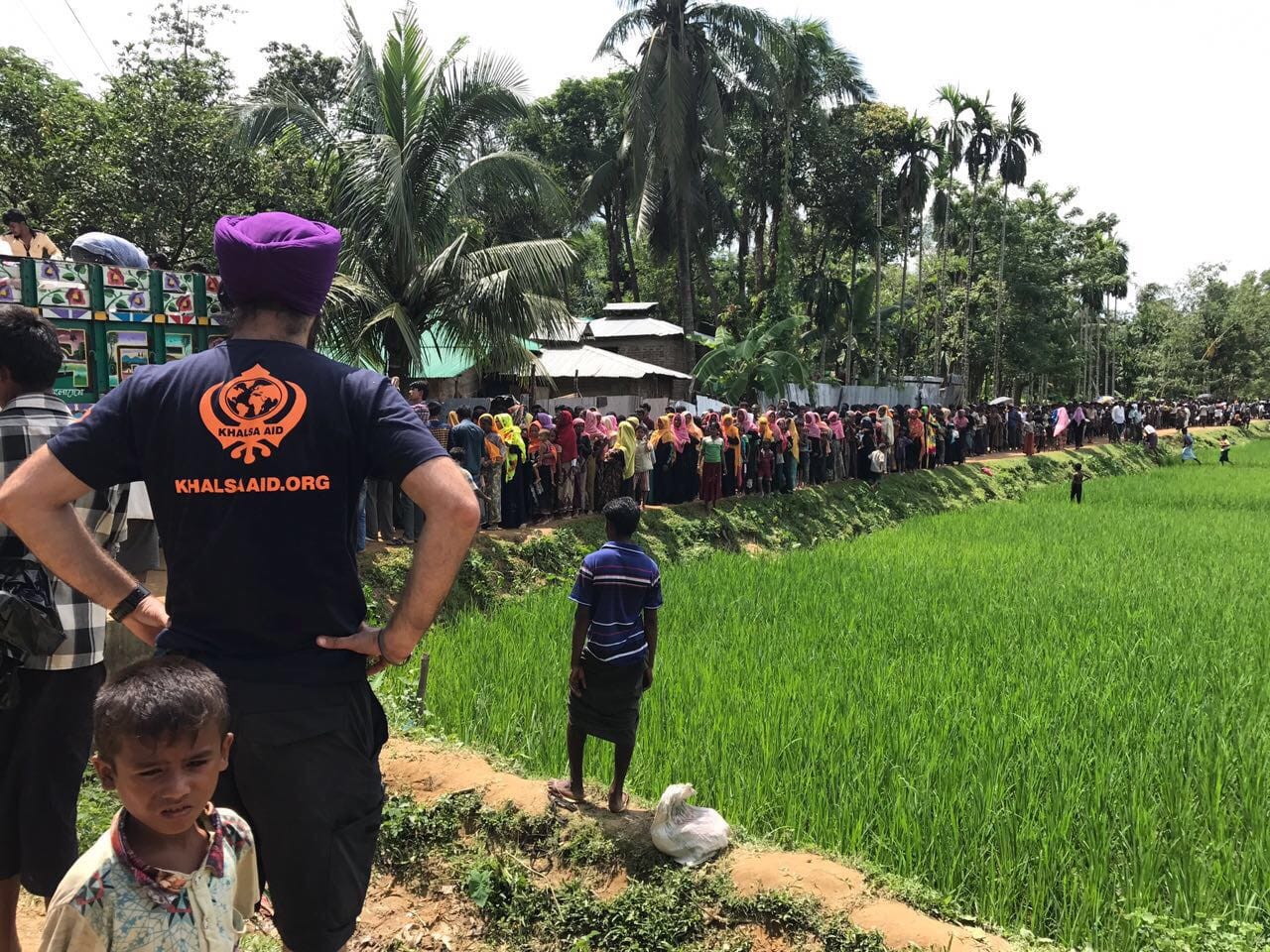 Khalsa aid starts langar sewa for Rohingya refugees in Bangladesh