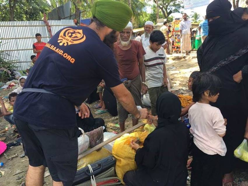 Khalsa aid starts langar sewa for Rohingya refugees in Bangladesh