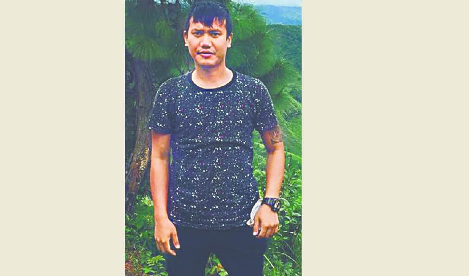 two policemen suspended in manipuri boy case