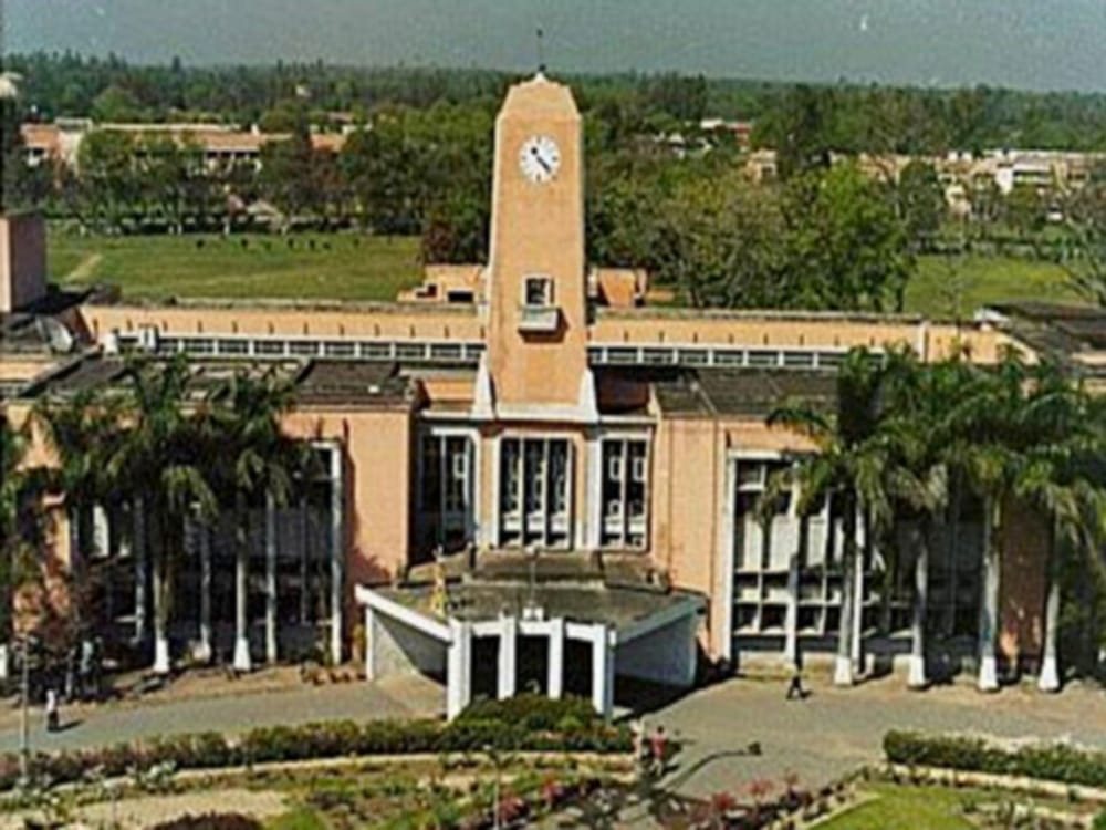 Pantnagar University 12 Hostel Become Quarantine Centres, Students Allegations Of Harassment