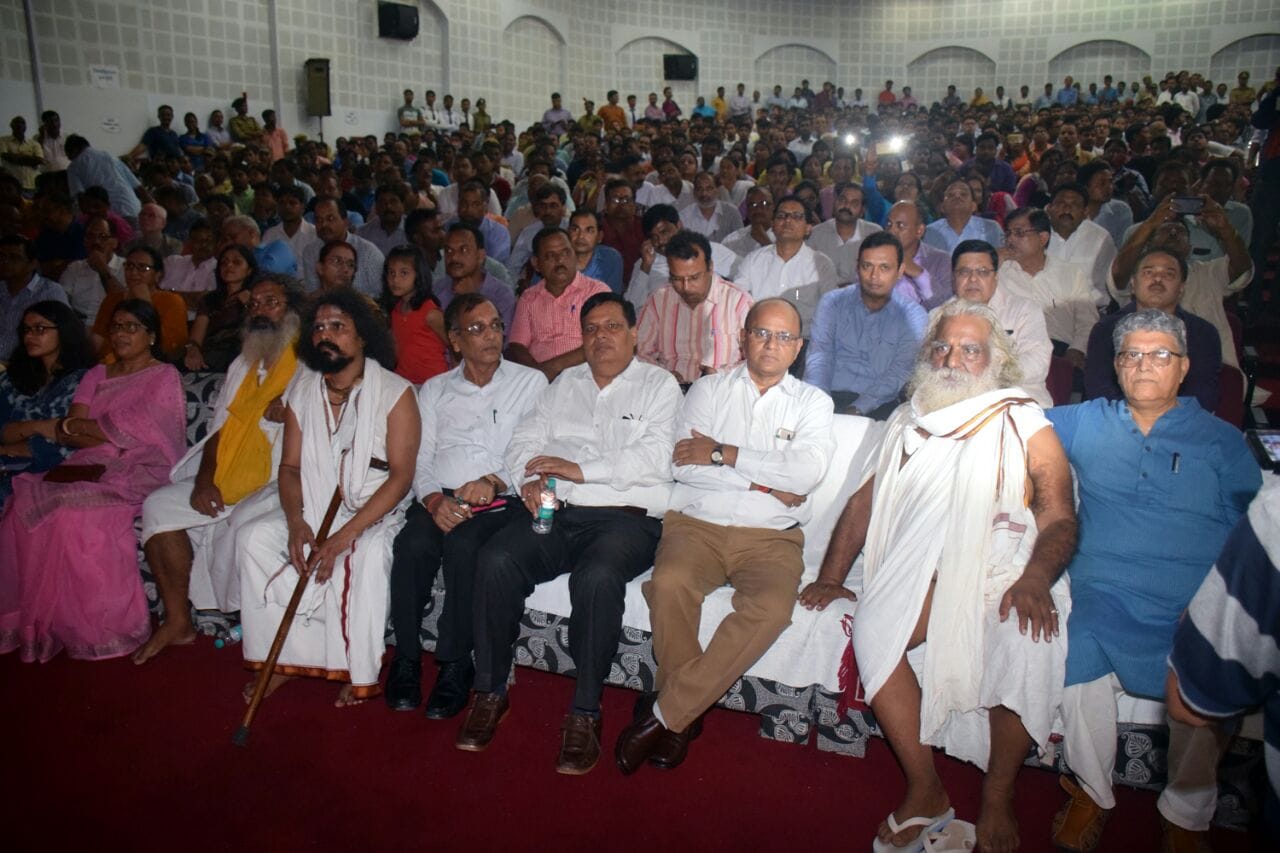 Muslim artists from Indonesia performed Ram leela in Ayodhya