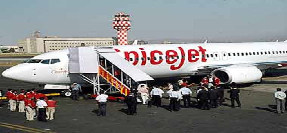 Varanasi to bangkok air service by spicejet only rupees 7200