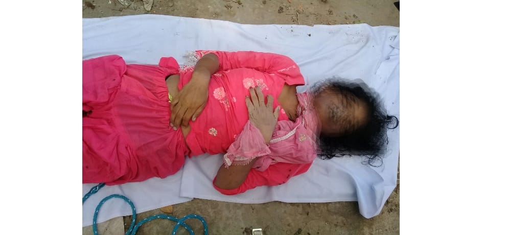 dead body of lady recovered from dustbin in baddi hp
