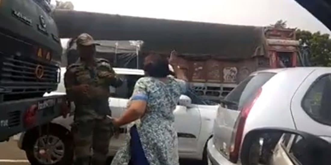 Woman arrest after jawans beaten Video viral on social media 