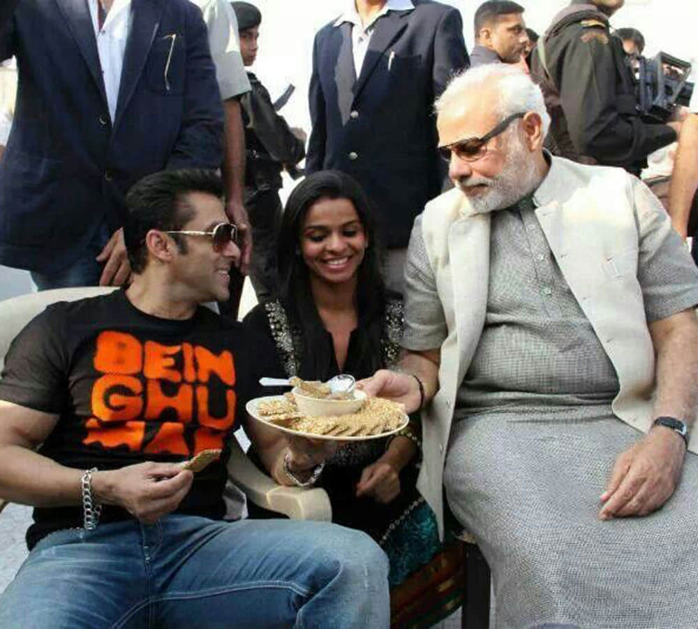 pm narendra modi birthday know his favourite bollywood stars