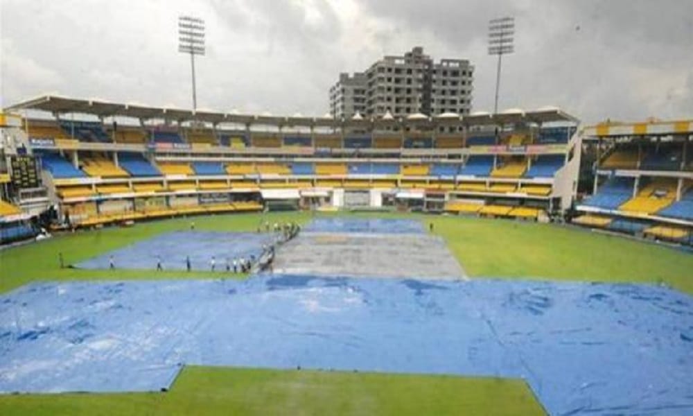  Due to rain IndvsAus odi match may be affected in holkar stadium in indore