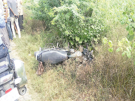 Cattle trader robbed one lakh on force