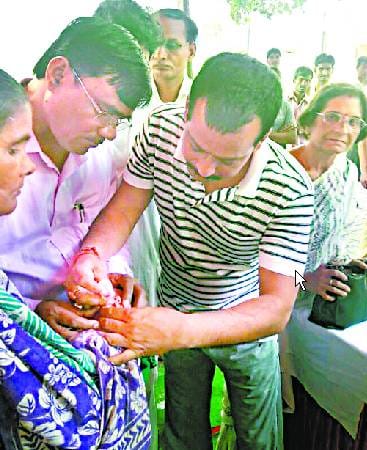 करीब तीन लाख बच्चों ने पी पोलियो ड्राप