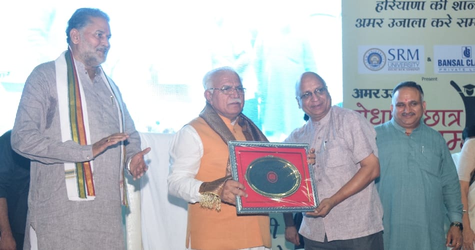 Amar Ujala intelligent student honor ceremony, sonipat news