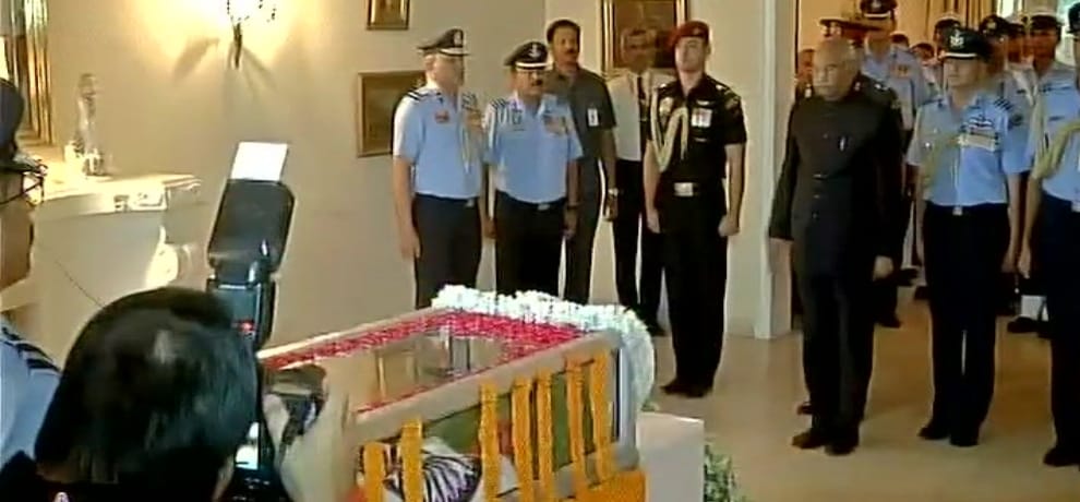 President Ram Nath Kovind and Defence Minister paid tribute to IAF Marshal Arjan Singh