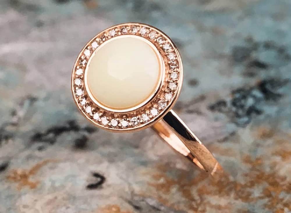 Mother plans to turn her breast milk into jewellery