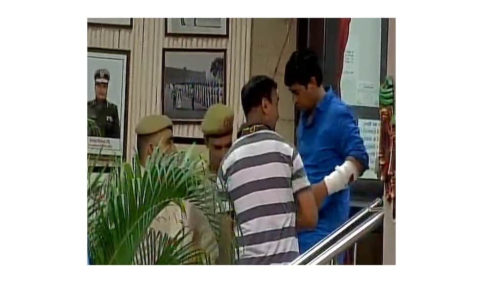 six people IT officers beaten up by a businessman's family while trying to raid 