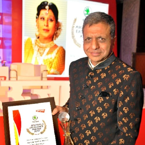 Great Personalities Honored by Amar Ujala Excellence Award 2017 in taj palace hotel delhi