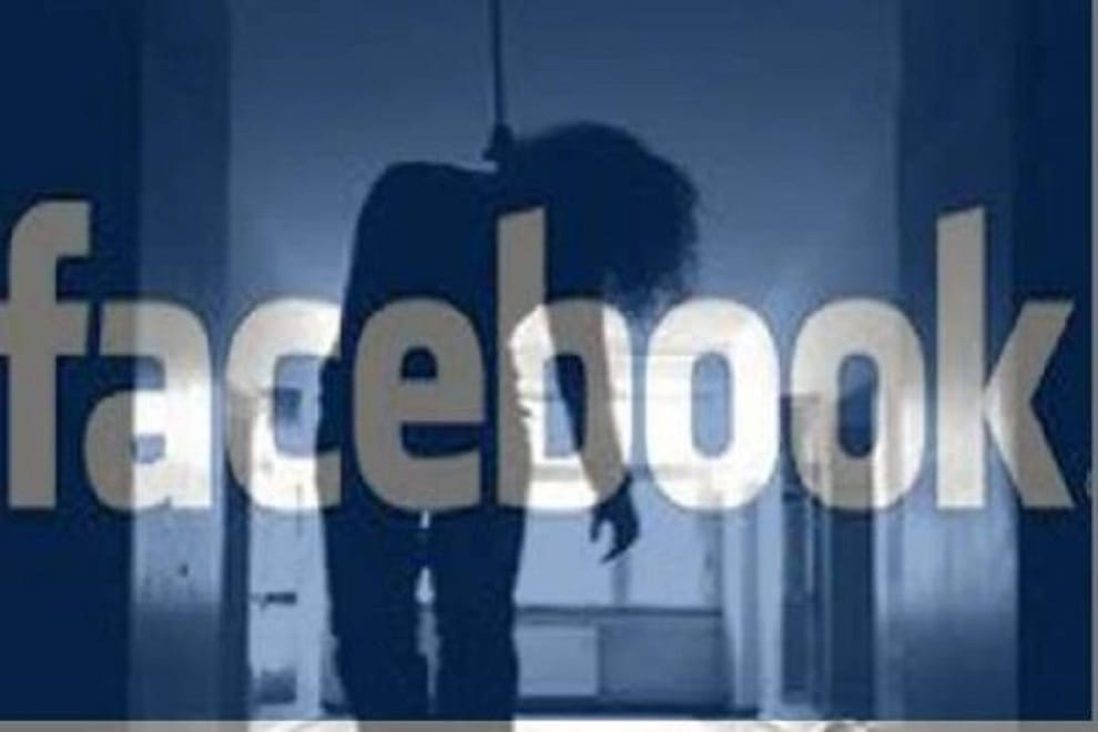 school girl committed suicide For facebook in Kolkata 