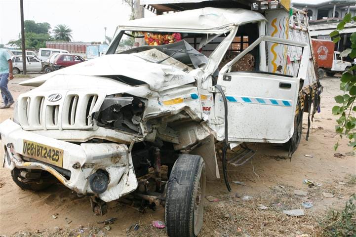  Four die in Aligarh, facing Max Cantor, 4 dead