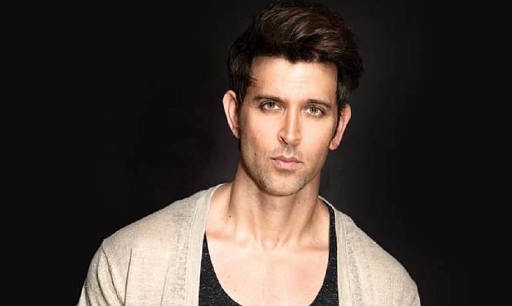 Hrithik Roshan issues a clarification after complaint filed against him in Fraud