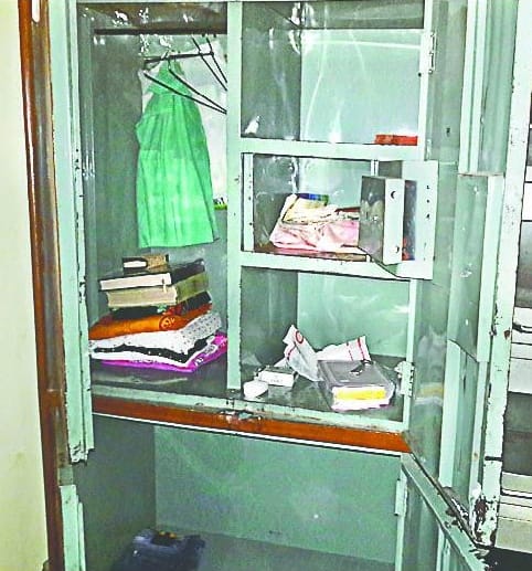 including 99 thousand cash stolen of three lakhs