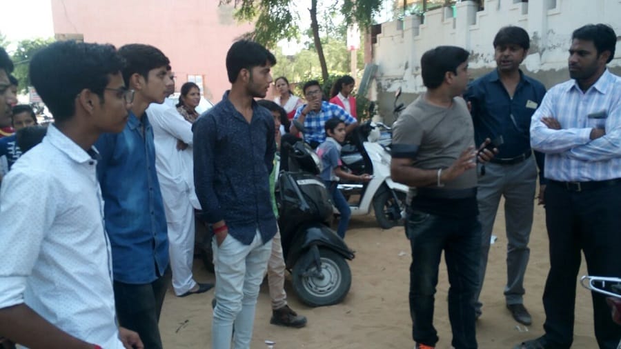 fraud at the name of indian idol