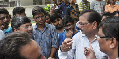 Students strike in CSA