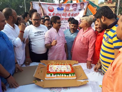 prime minister narendra modi happy birthday celebration in varanasi 