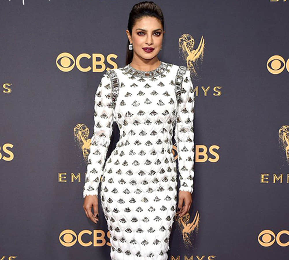 Twitter user is confused over Priyanka Chopra Emmy award 2017 look