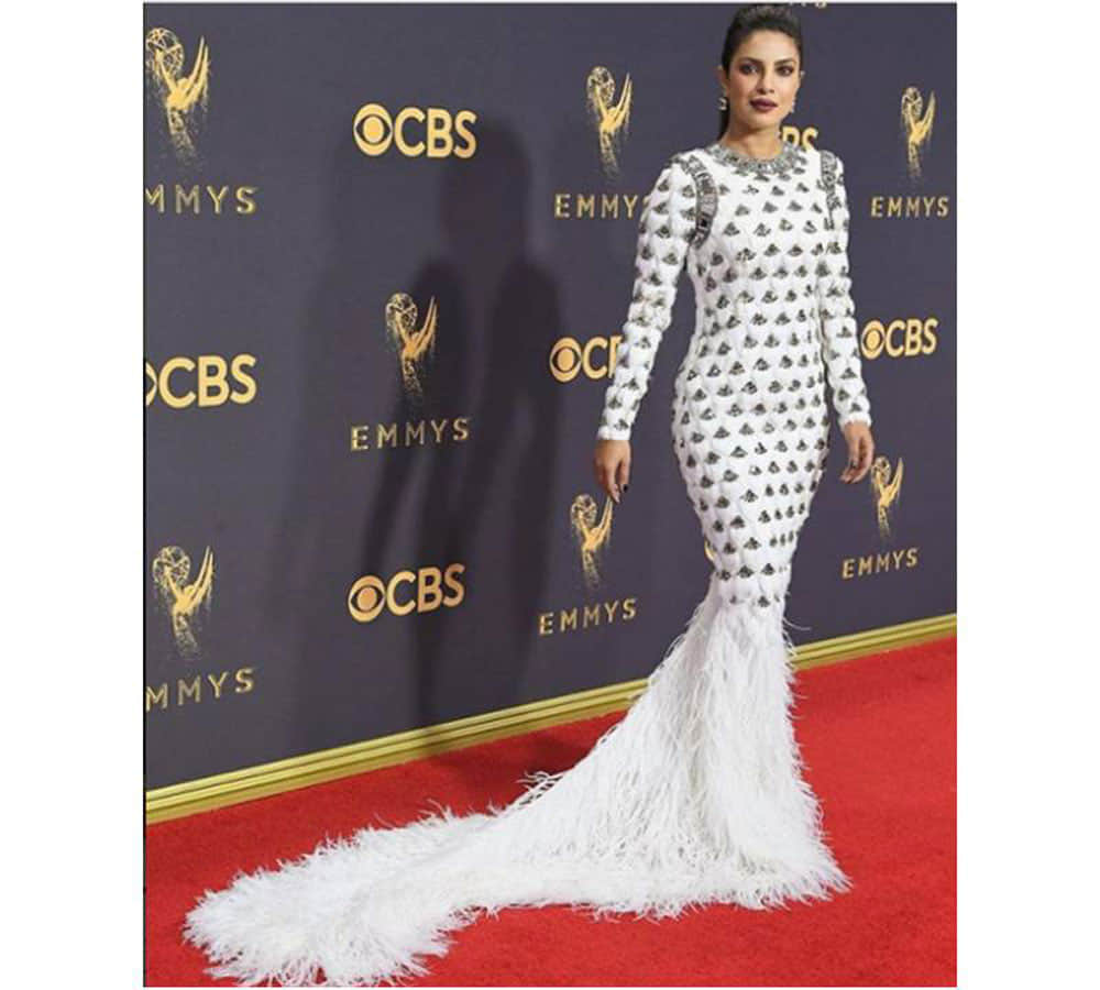 Twitter user is confused over Priyanka Chopra Emmy award 2017 look
