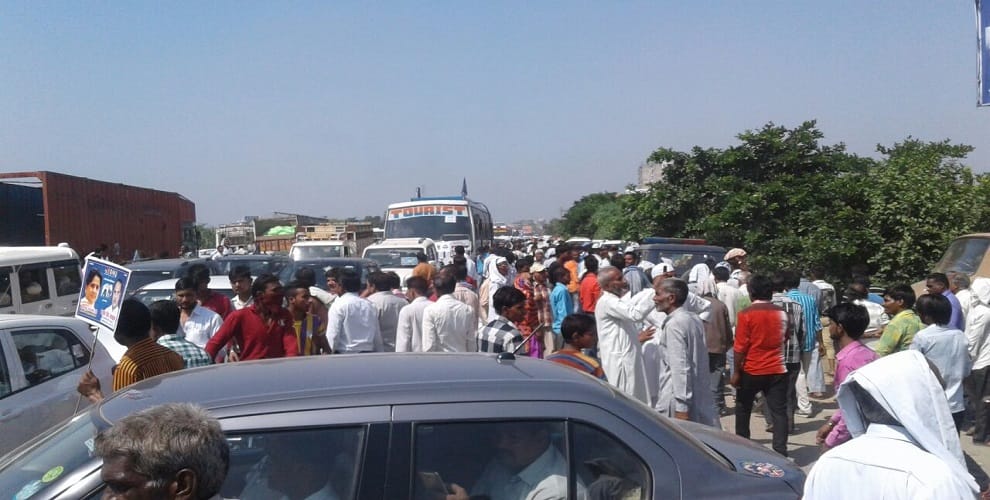 Mayawati rally: NH-58 jaam, people with many hours