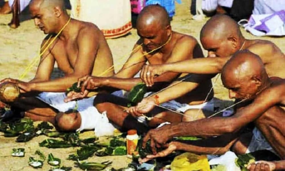 sarvpitra moksh amavasya 2017 do these things to devote your ancestors