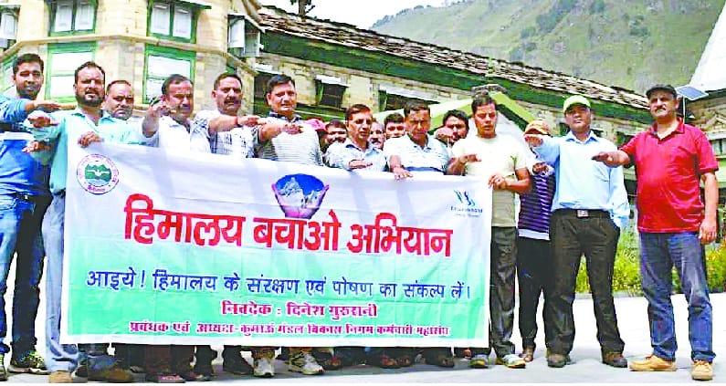 At the height of 2734 meters, the oath of Lifetime Himalaya
