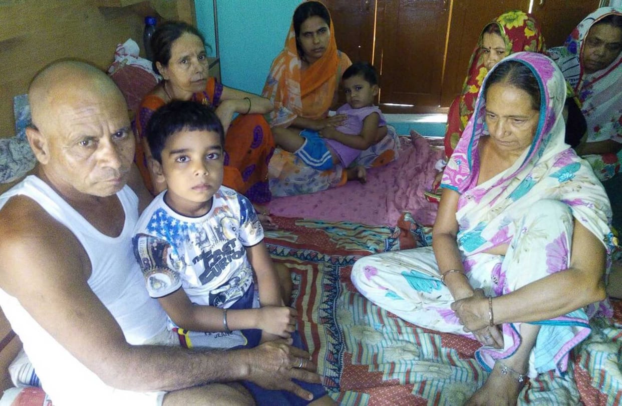 martyrs father send invitation to chief minister yogi adityanath