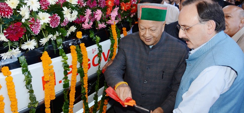 CM Virbhadra Singh flag off two new HPTDC volvo buses
