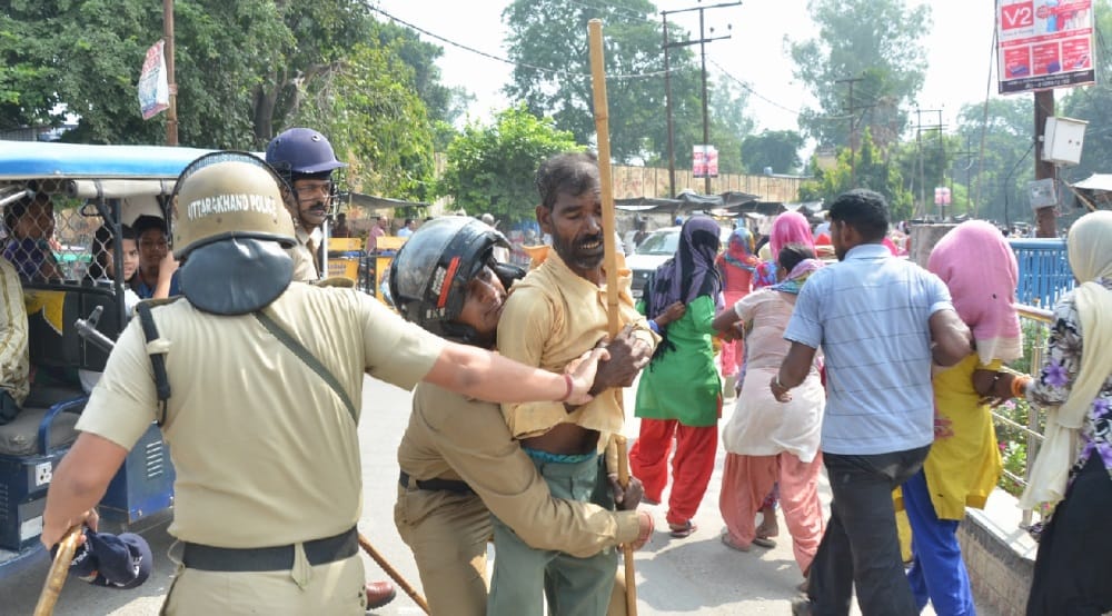 police beaten then arrested people in roorkee