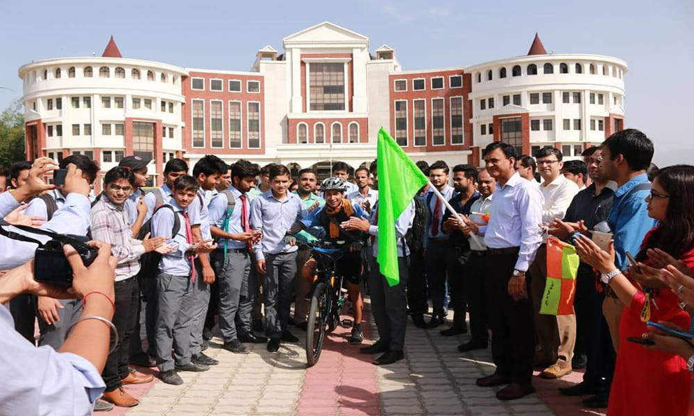 Graphic Era Hill University student pradeep rana creates world record