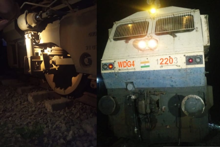 passenger train engine derailed in Sitapur.
