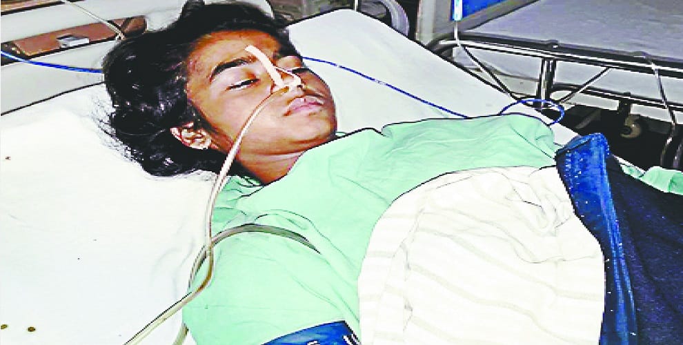 Harsh firing of relatives celebrating birthday party, teenager shot