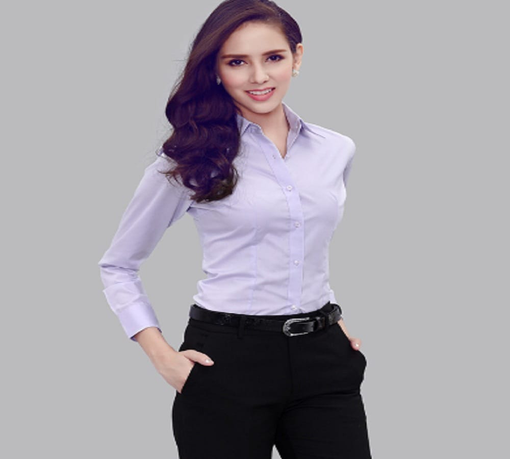 if you are going for an interview than try these makeup tips