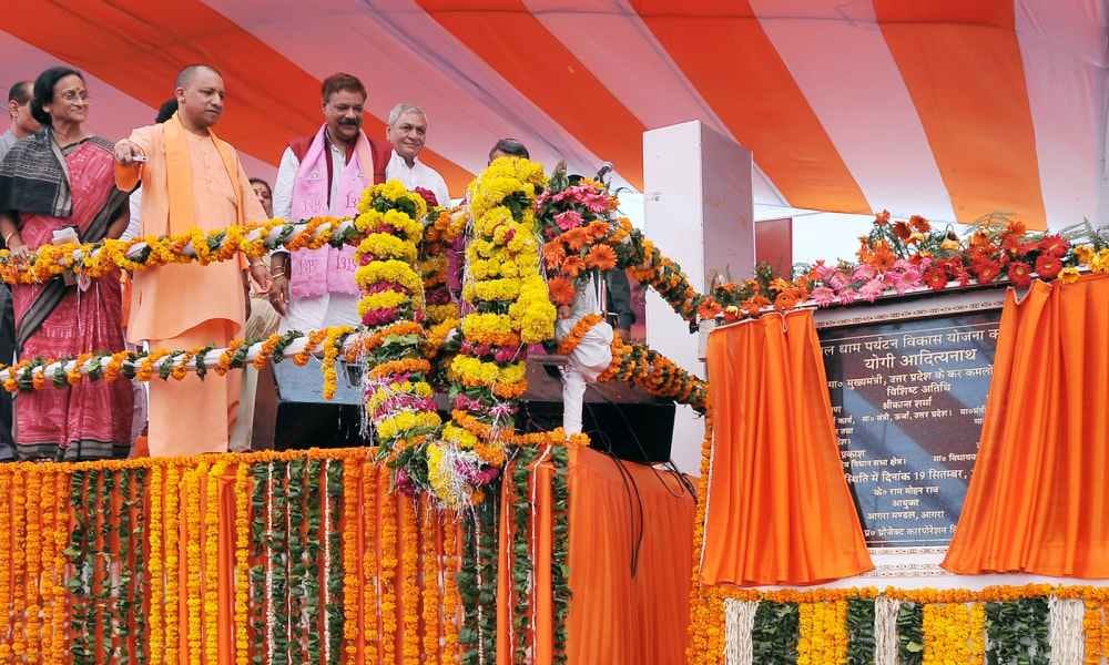 farmer in mathura show reality to cm yogi adityanath