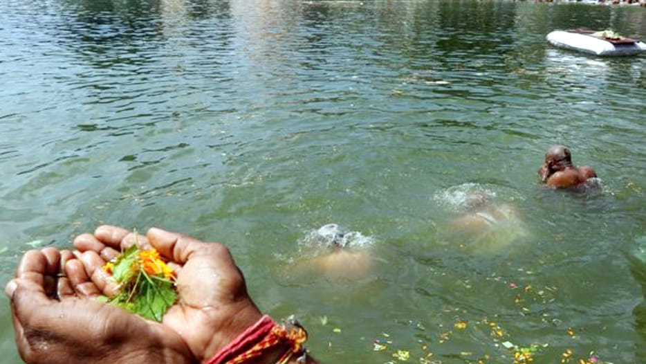 pitra visarjani amavasya today
