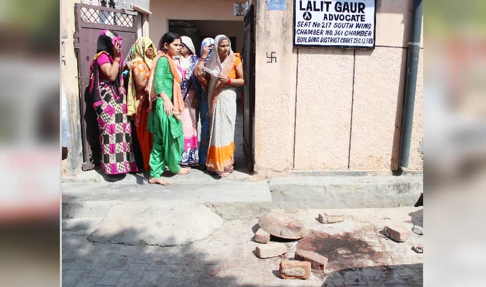 five people killed in faridabad after two group clash